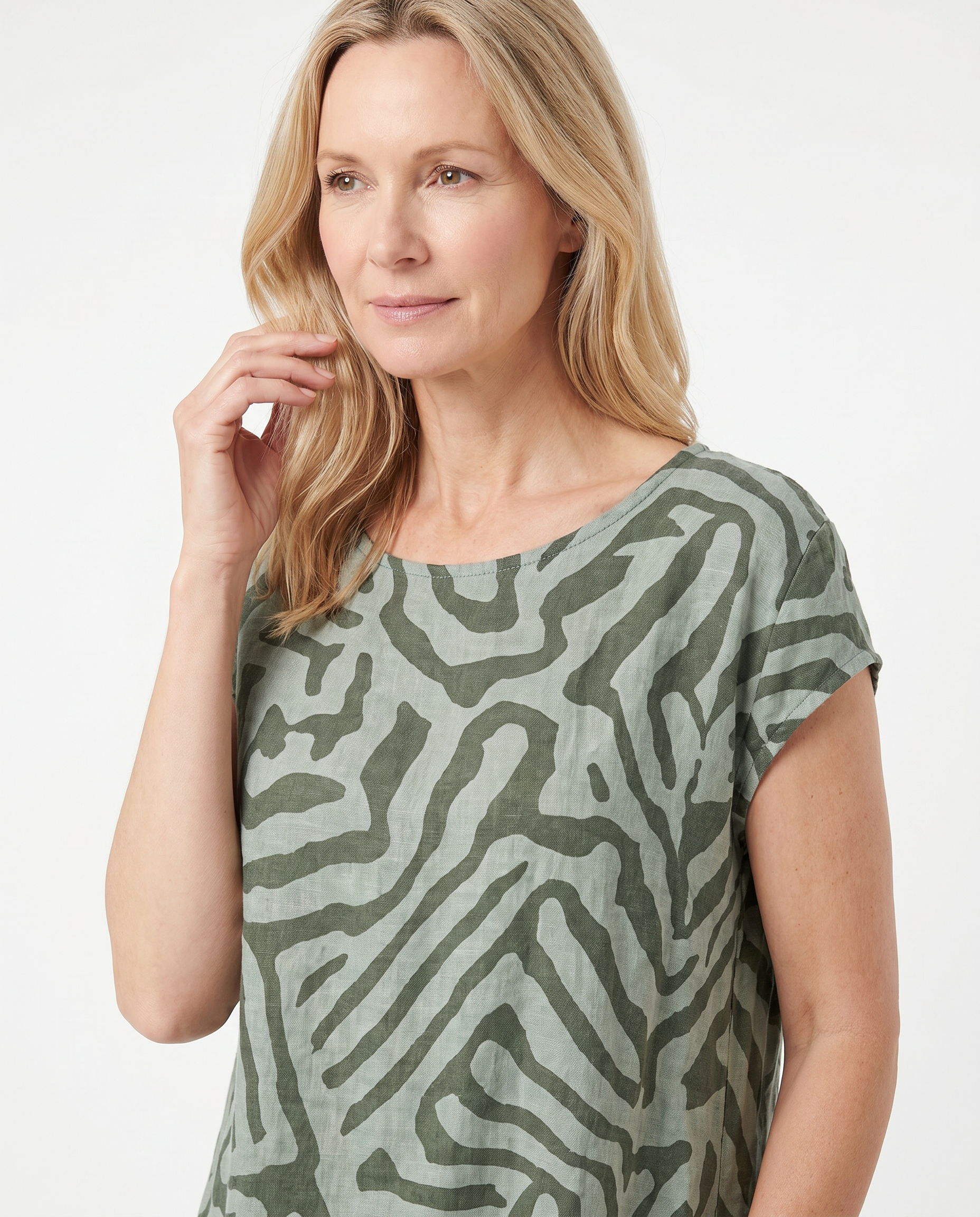 Laura | Stylish Zebra Midi Dress - Solfae