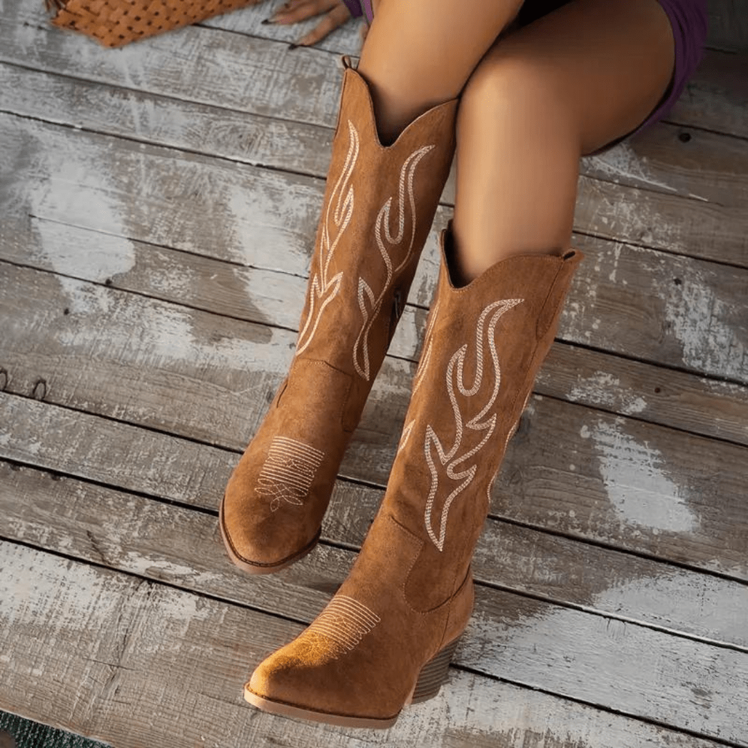 Megan | Elegant Embroidered Cowboy Boots - Solfae