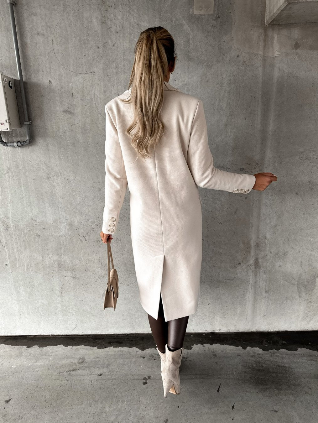 Melissa | Elegant Double-Breasted Long Coat - Solfae