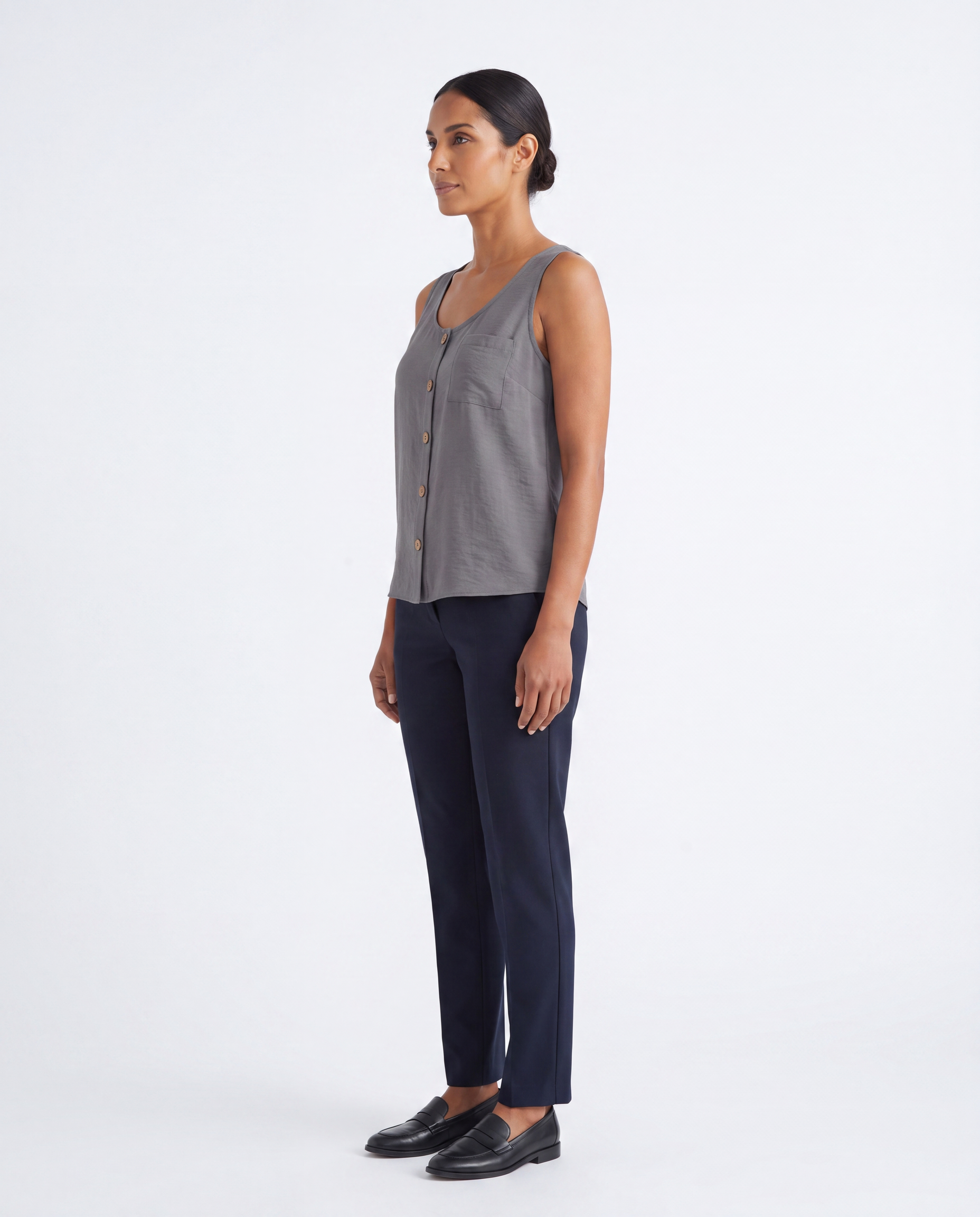 Michelle | Elegant Button-Up Sleeveless Blouse - Solfae