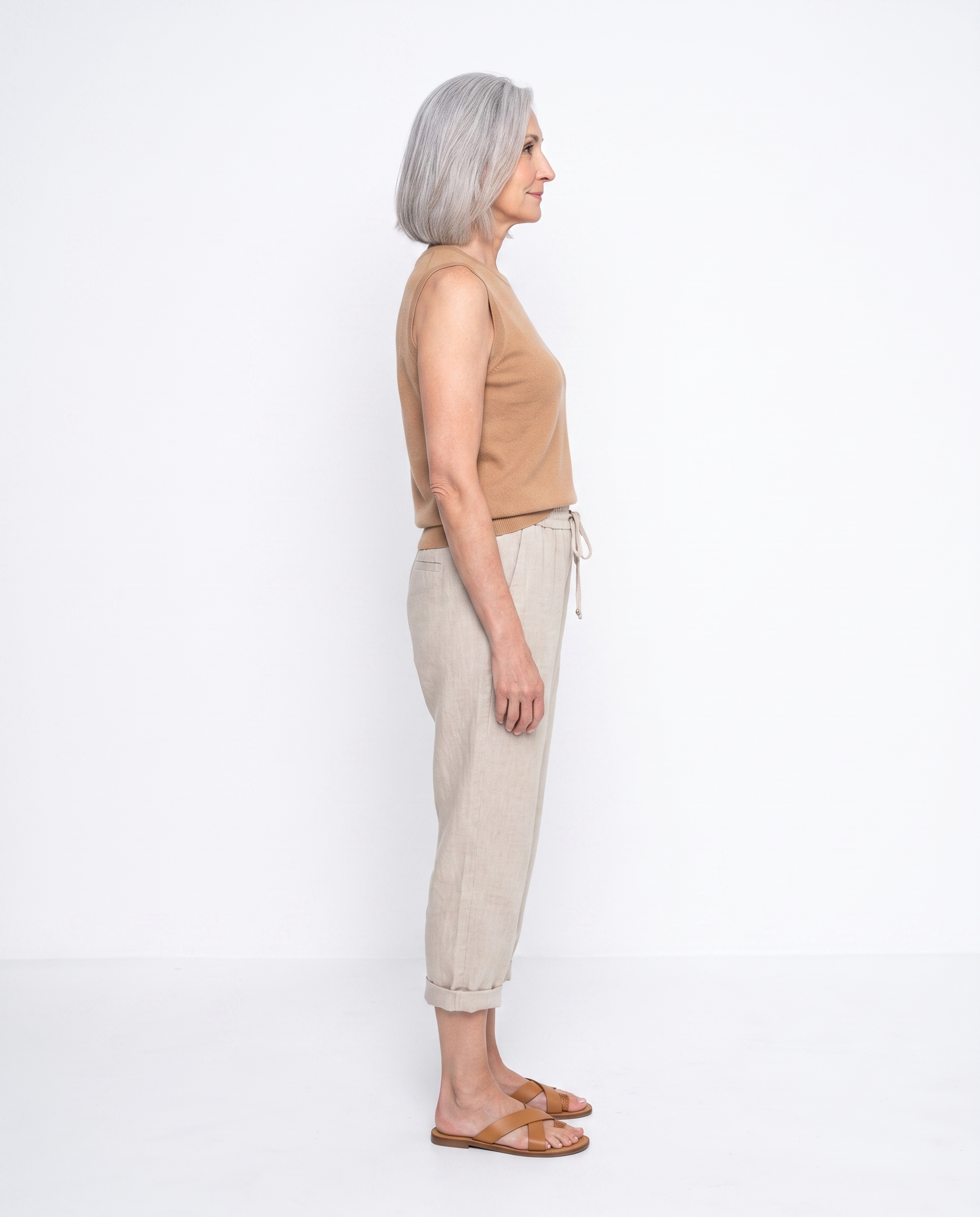 Michelle | Elegant Linen Cropped Pants - Solfae