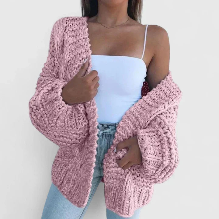 Vanessa | Elegant Chunky Cable Cardigan - Solfae