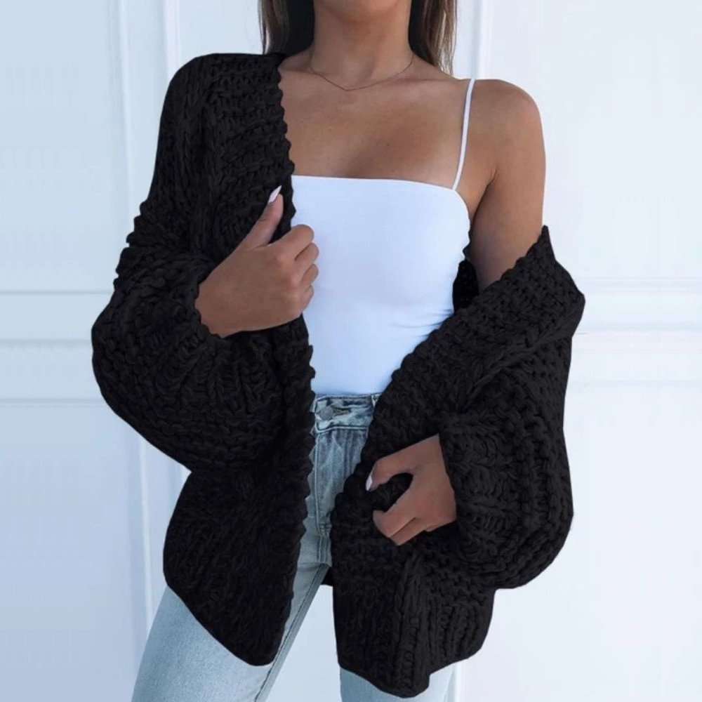 Vanessa | Elegant Chunky Cable Cardigan - Solfae