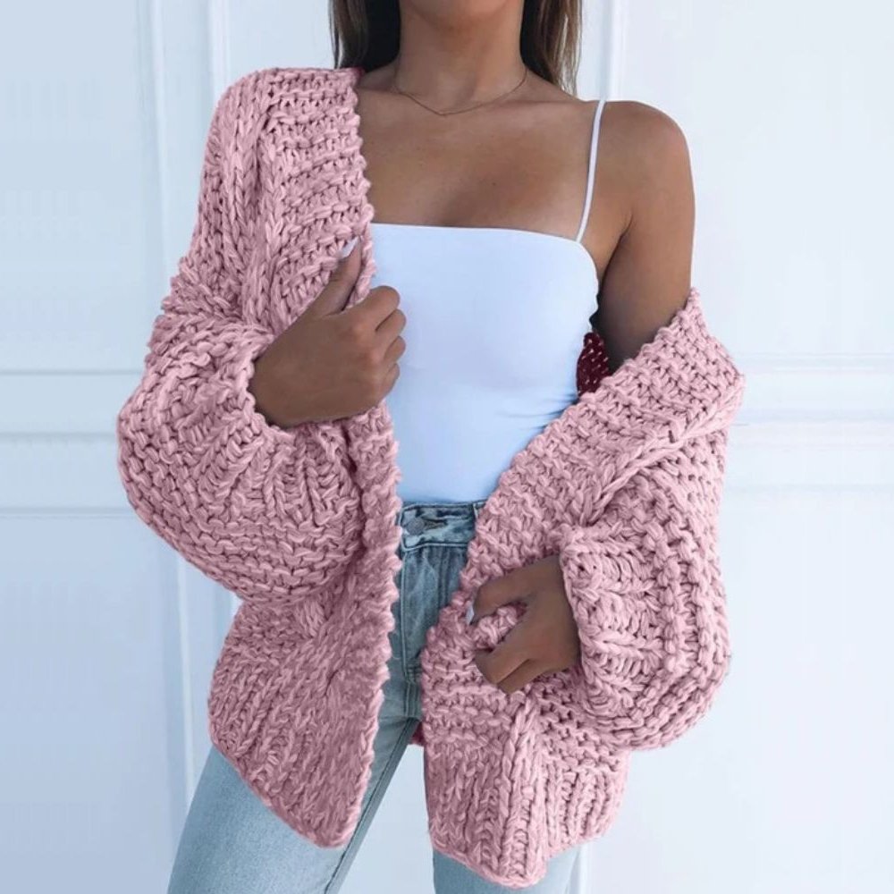 Vanessa | Elegant Chunky Cable Cardigan - Solfae
