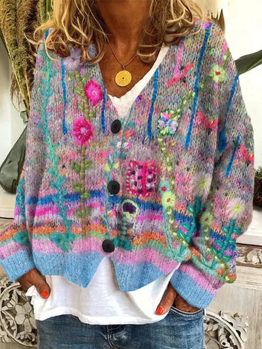 Vanessa | Elegant Vintage Floral Cardigan - Solfae