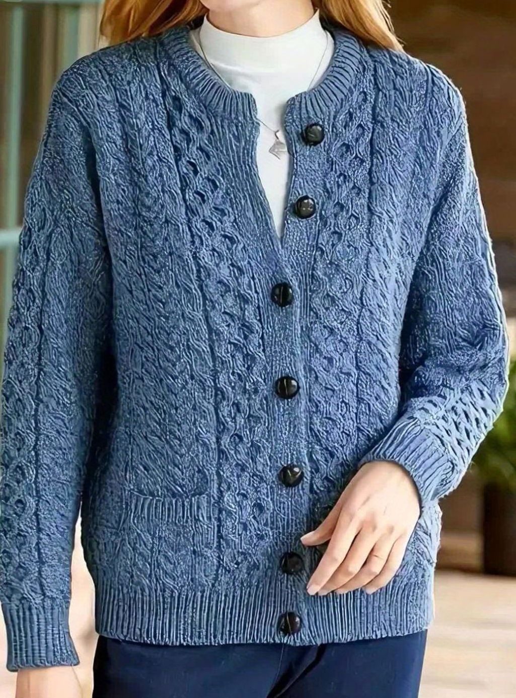Victoria | Elegant Cable-Knit Button Cardigan - Solfae