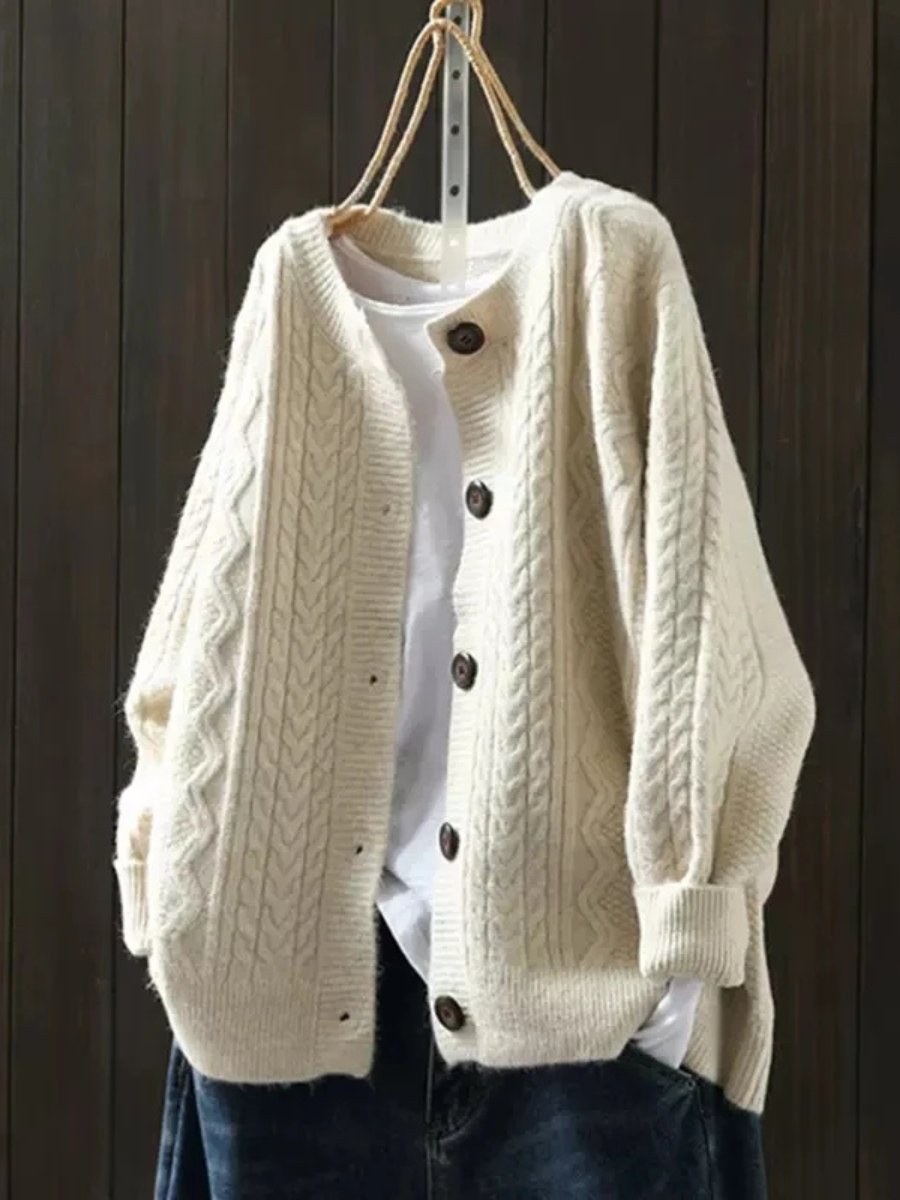 Victoria | Elegant Oversized Cable-Knit Cardigan - Solfae