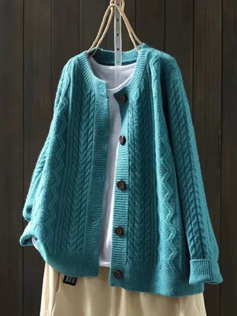 Victoria | Elegant Oversized Cable-Knit Cardigan - Solfae